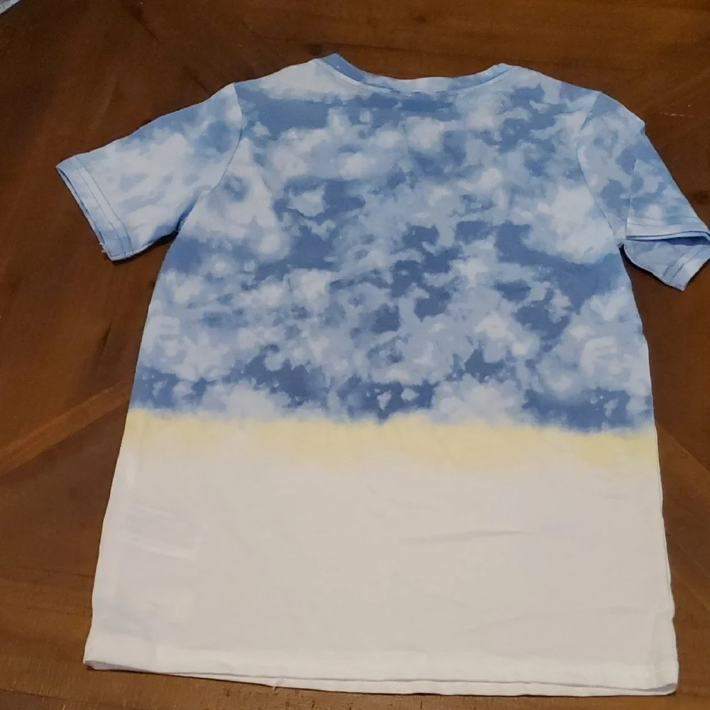 OshKosh B'gosh Cloudy Blue and White Tee